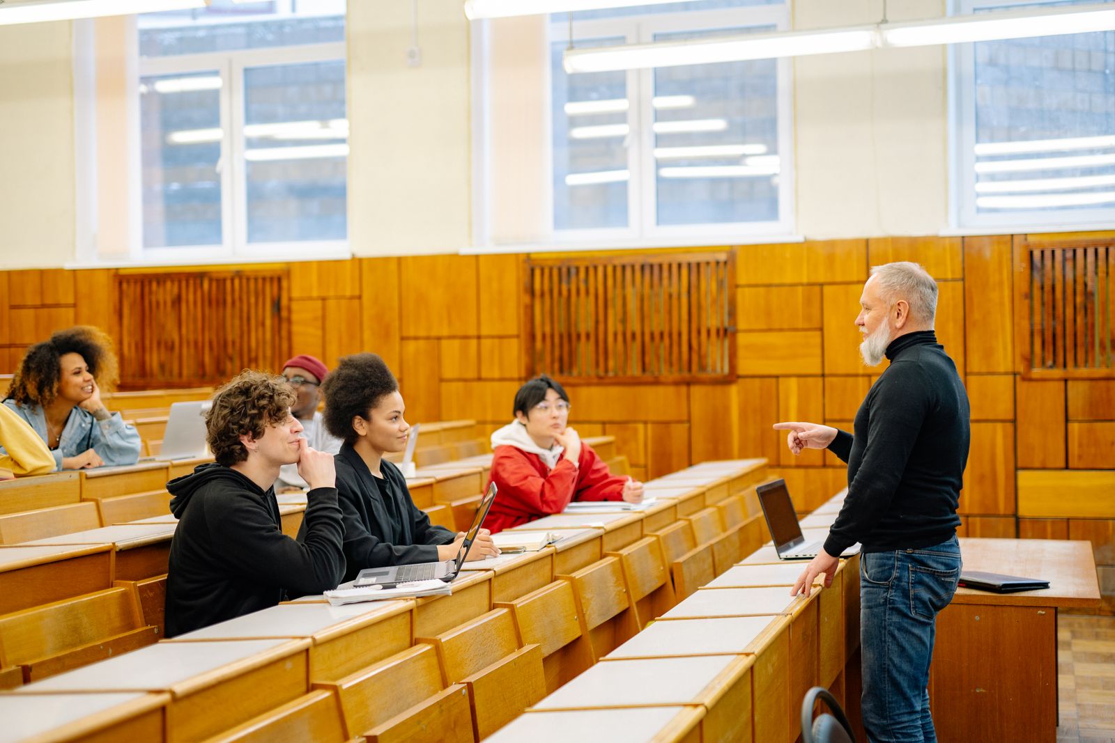 Professional learning in a university classroom · illustrative photograph